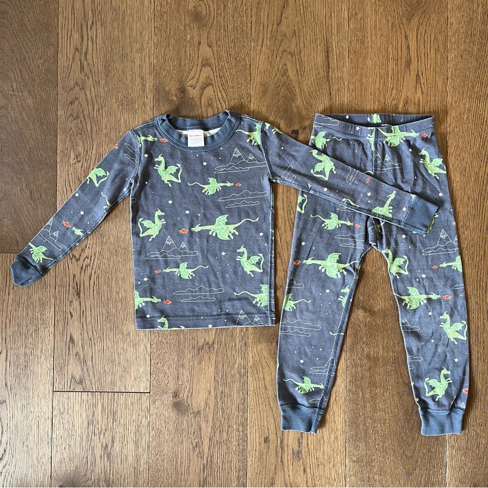 Hanna Andersson dragon pajamas